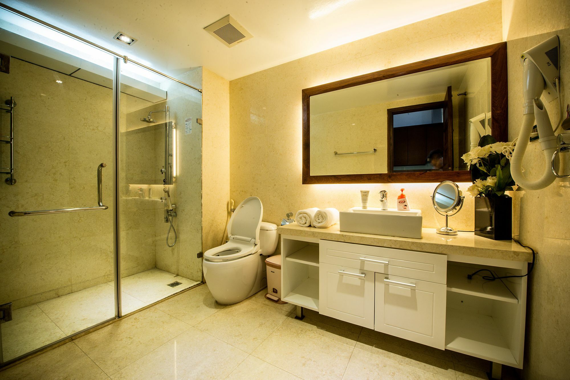 New Gate Apartment ฮานอย ภายนอก รูปภาพ